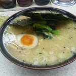 横浜ラーメン 三代目家 - 味噌豚骨チャーシューらーめん