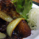 不二越 - 大根のピクルス？がついてる