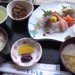 とびしま - お刺し身ライスセット♪