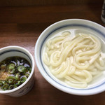 釜あげうどん 長田 in 香の香 - 釜揚げ小（薬味投入後）