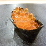 夷川 鮨 すずか - いくらの醤油漬け