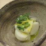 Gion Gozukon - 小かぶらのサラダ柚子風味