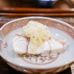 豪龍久保 - 伊東産神経締めクエの酒蒸し、葱しゃぶ