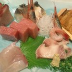 どんぶり居酒屋 喜水丸  天神ソラリアステージ店 - 豪華！『刺身盛り合わせ』2,100円だったと思います。