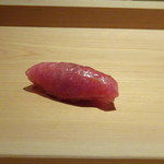 鮨 さかい - ◆大トロ（大間）・・見るからに脂の乗りがいいですね。口の中に入れるとトロケマス。美味しい。