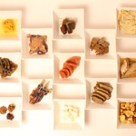 全国各地の日本酒100種類飲み比べ時間無制限 KURAND SAKE MARKET 横浜店