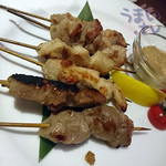 楽屋 - サテの盛り合わせ　972円