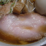 麺 みつヰ - 豚肩ロースのチャーシュー