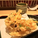 味奈登庵 - かき揚げ天ぷらは変わらず大きいい！