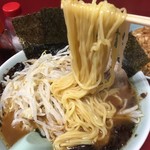 さつまっこ食堂 - ★スペシャルラーメン（750円）ライス（200円）餃子（300円）★だらしない麺(笑)