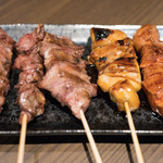 彩波 - 2017.12 本日のおまかせ5本盛り合わせ（650円）かしら、はつ、たん、てっぽう、レバー