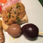 ワインレストラン ドミナス - まぐろのムースとワインうずら卵