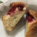 Pane Ho Maretta - 甘酸っぱいフランボワーズとしっとりとしたホワイトチョコ