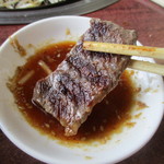 焼肉レストラン井東 - 噛み応えあるステーキ！