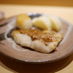 鮨 さいとう - ノドグロ焼き、べったら漬け