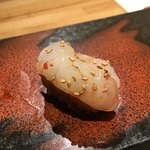 シャンパン&ワインと熟成鮨 Rikyu - ボタン海老