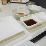 焼肉ノ志志 - タレ等のセット