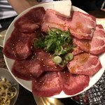 焼肉 萬成館 - 