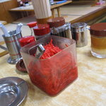 長浜ラーメン三吉 - 紅しょうが