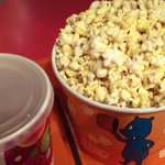 MOVIXコンセッション - 料理写真:ポップコーンM（塩）
