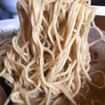 支那そば 無双庵 - 全粒粉入りの細麺