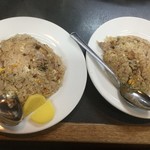 三吉屋 信濃町店 - 