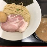 ラーメン火影 プロデュースドバイ 麺処ほん田 - 