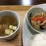 酒肴きたや - 2017.11.14  小鉢と味噌汁