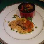 ぱぱみらの - サケのグリルマスタードソースがけと、チキンカレー風