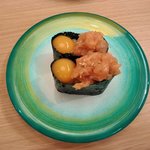 すし江戸 - サーモンユッケ