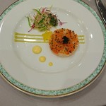 ホテルオークラ京都 - 真鯛のタルタル仕立てにキャビアとコンディメント添え 二色のマスタードソースの味わい