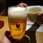 洋食 つばき - 生ビール(700円)と桂花烏龍茶HOT(600円)