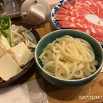 Shabushabu Sukiyaki Hitorinabe Megu - 