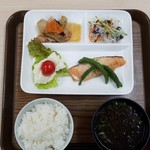 Sukoyaka Shokudou - 健やか定食(500円)です。