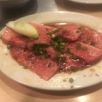 炭火焼 ゆうじ - カルビ