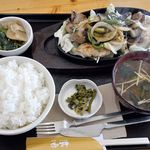 シラカバ - トンテキ定食