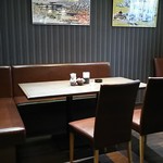 Dining EMZ - 店内