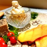 南青山 七鳥目 - パテ、いぶりがっことマスカルポーネ、干し柿