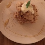Kissa&Dining 山ノ舎 - りんごのチーズケーキ