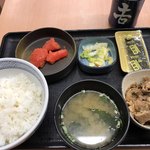 吉野家 - 朝ごはんメニュー
            明太子牛小鉢定食＝５３０円