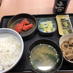 吉野家 - 朝ごはんメニュー
      明太子牛小鉢定食＝５３０円