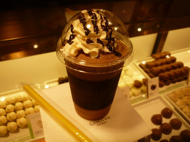 GODIVA Shinmarunochi Biru Ten