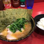 家系総本山 ラーメン 吉村家 - 【再訪】チャーシュー麺∔海苔∔ライス