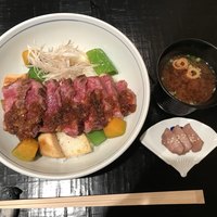 御二九と八さい はちべー - 