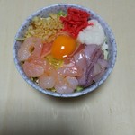 大昇 - 料理写真:大昇天  (海老・いか・豚肉)８００円           