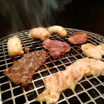 焼肉 べことん - 
