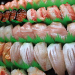 お魚のなかだ - お寿司もご注文いただけます。