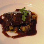 ピジョン - 牛頬肉の赤ワイン煮込み