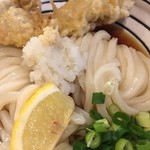 讃岐饂飩 かわばた - とり天ぶっかけうどん・大盛り