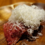 グルマンディーズ - 三田牛カルパッチョ